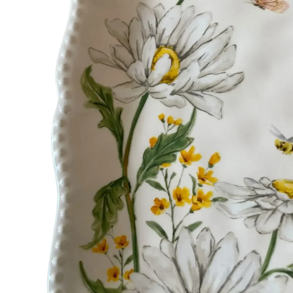 MAXCERA Spring Easter Bee Butterfly Daisy Square Dinner Plates Set of 4 New